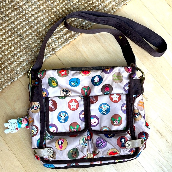 Tokidoki LESPORTSAC  Campeggio Famiglia Messenger Crossbody - Picture 1 of 17